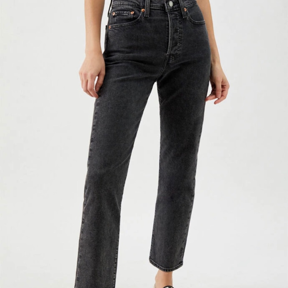 levi’s black ribcage straight jeans
